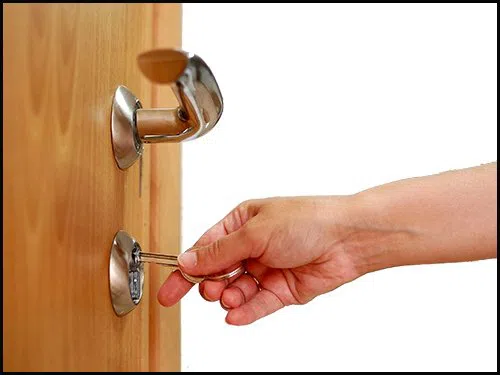 Dayton KY Locksmith Store Dayton, KY 859-545-0028 - 7-Broken-key-Extraction